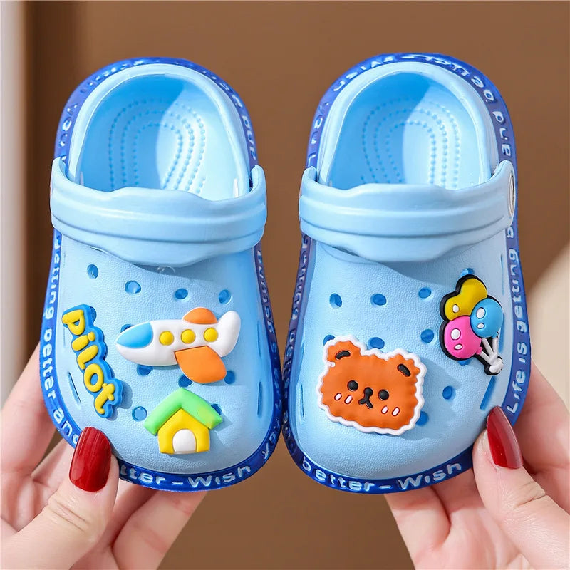 Summer Kids ShoesSandals Hole Children's Shoes Slippers Soft Anti-Skid Cartoon Design Hole Baby Shoes Sandy Beach For Boys Girls SuperFye style 7 / 24 (insole 15cm) SuperFye