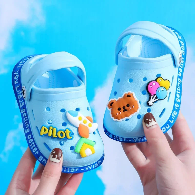 Summer Kids ShoesSandals Hole Children's Shoes Slippers Soft Anti-Skid Cartoon Design Hole Baby Shoes Sandy Beach For Boys Girls SuperFye style 4 / 28 (insole 17cm) SuperFye