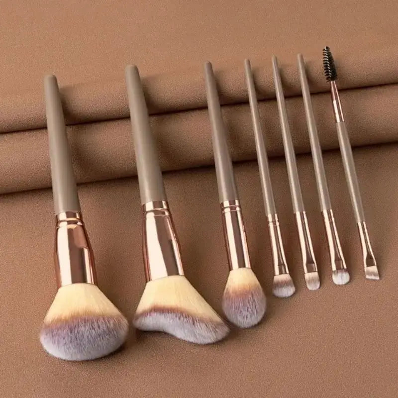 Makeup Brush Set Soft Fluffy Professiona Cosmetic Foundation Powder Eyeshadow Kabuki Blending Make Up Brush Beauty Tool Makeup SuperFye 7pcs brown SuperFye