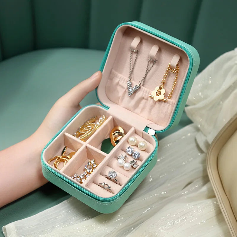 Portable Mini Jewelry Storage Box Travel Organizer Jewelry Case Leather Storage Earrings Necklace Ring Jewelry Organizer Display SuperFye White SuperFye