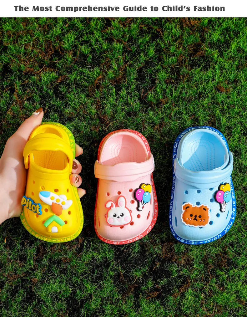 Summer Kids ShoesSandals Hole Children's Shoes Slippers Soft Anti-Skid Cartoon Design Hole Baby Shoes Sandy Beach For Boys Girls SuperFye style 7 / 24 (insole 15cm) SuperFye