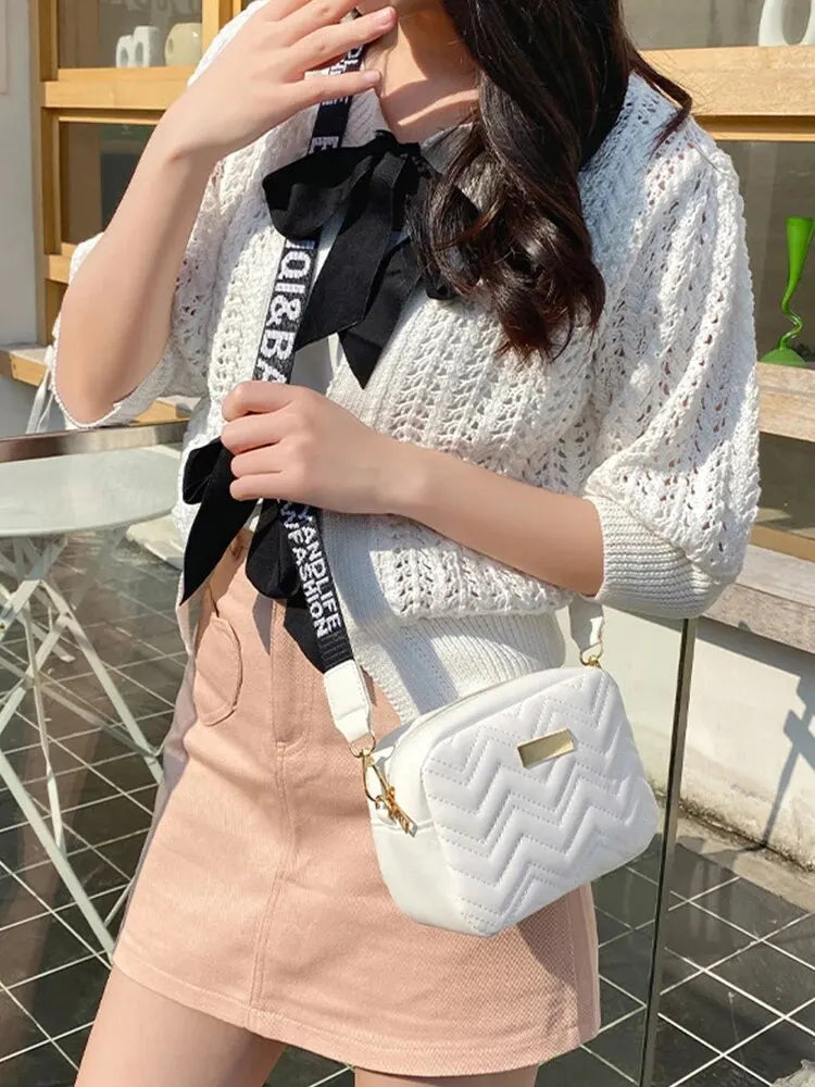 Wave Embroidery Square Bag Shoulder Strap With Printed Large Capacity Shoulder Crossbody Bag for Women SuperFye White SuperFye