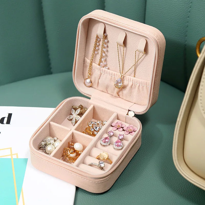 Portable Mini Jewelry Storage Box Travel Organizer Jewelry Case Leather Storage Earrings Necklace Ring Jewelry Organizer Display SuperFye White SuperFye