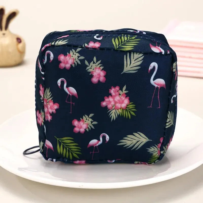 Women Sanitary Napkin Tampon Storage Bag Portable Waterproof Organizer Pouch Cartoon Pattern Sanitary Napkin Bag SuperFye Yellow Ice Cream SuperFye